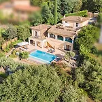 Вілла Familiale Avec Vue Imprenable